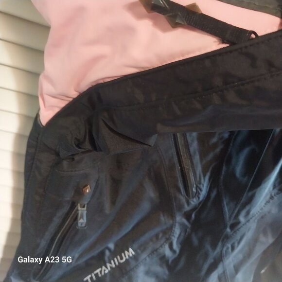 Columbia Womens Titanium Waterproof Breathable Jacket S Black Ski Winter Cold - Picture 4 of 13